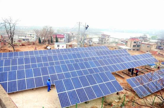 怀远首个村级光伏扶贫电站并网发电