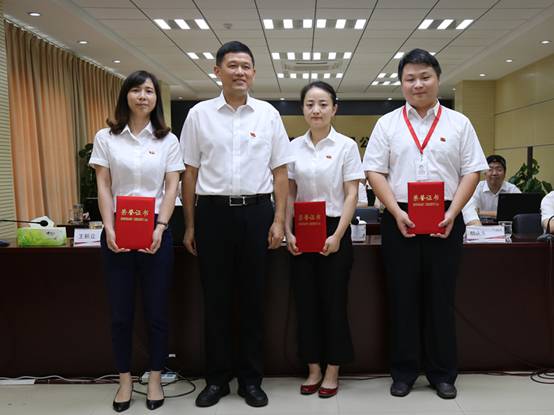 安徽铁塔举行纪念建党96周年暨优秀共产党员