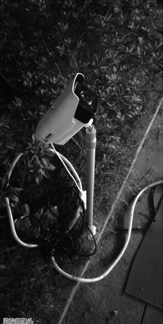 大排档摄像头监控整栋居民楼 老板称监控高空抛物