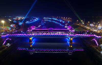 2月28日，航拍视角下的太平桥灯光璀璨景色迷人。 (2)