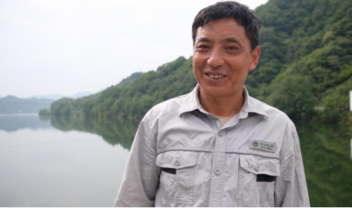 王家全:六次下水救人 没想着要回报