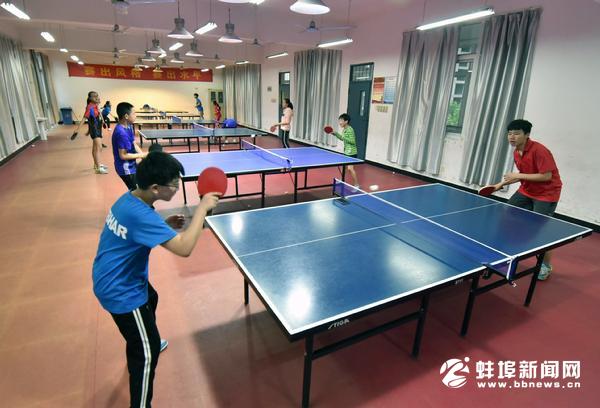 蚌埠市青少年乒乓球选手备战省运会
