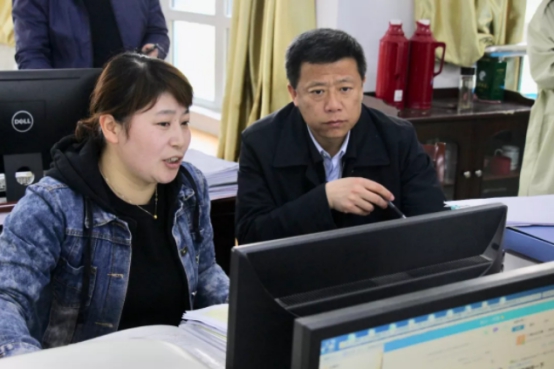 蜀山区级领导深入社区一线包联城市基层党建与