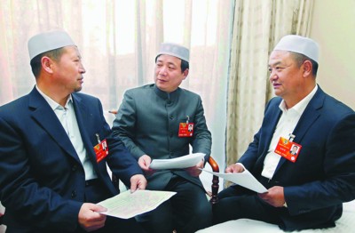 安徽委员出席全国政协十二届一次会议剪影---安