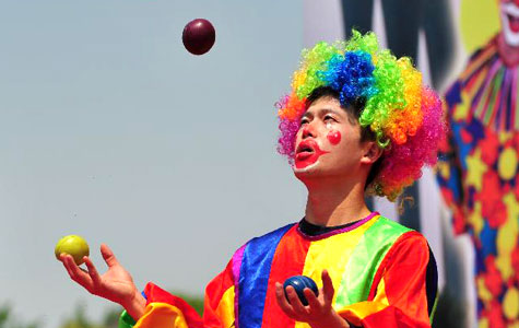 合肥小醜嘉年華助興&ldquo;五一&rdquo;假日