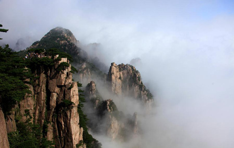 黄山雨后云海壮观
