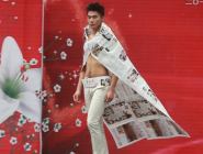 高校評選最美報模 服裝遭吐槽