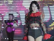 太原上演“十二星座”模特走秀