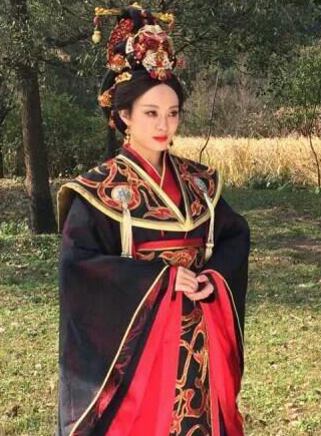 孙俪《芈月传》造型被曝光 霸气超甄嬛?