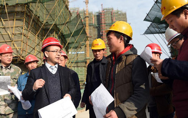 合肥:普法宣傳到工地