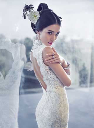 Angelababy中式婚禮特輯封面