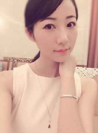 韓雪曬自拍美照太養眼