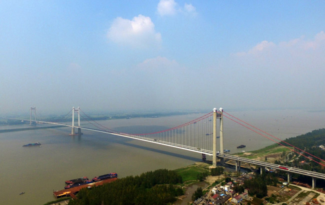 新華網安徽航拍馬鞍山 瞰&ldquo;半城山水&rdquo;