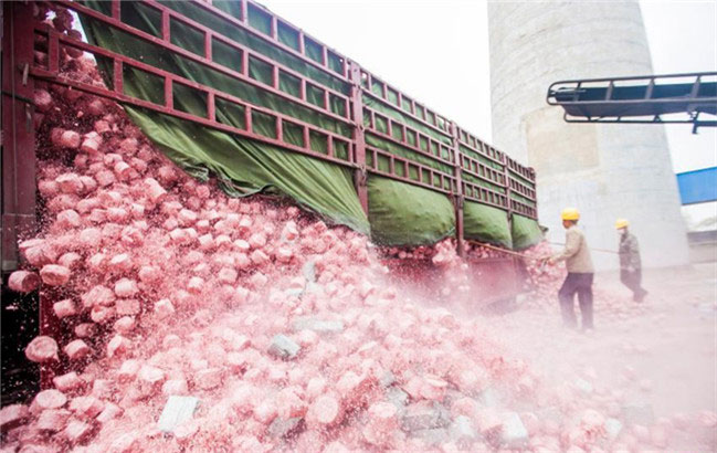 江蘇數十噸殘損人民幣變廢為寶 轉化為電能