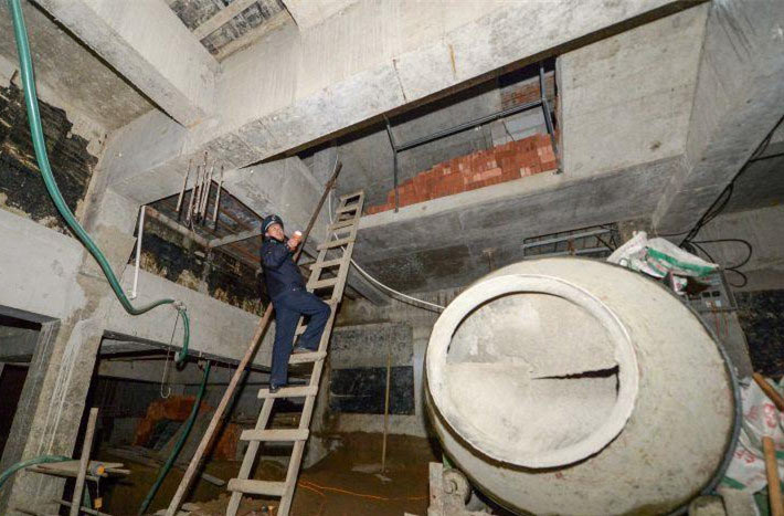 北京現三層700平米違建地下室