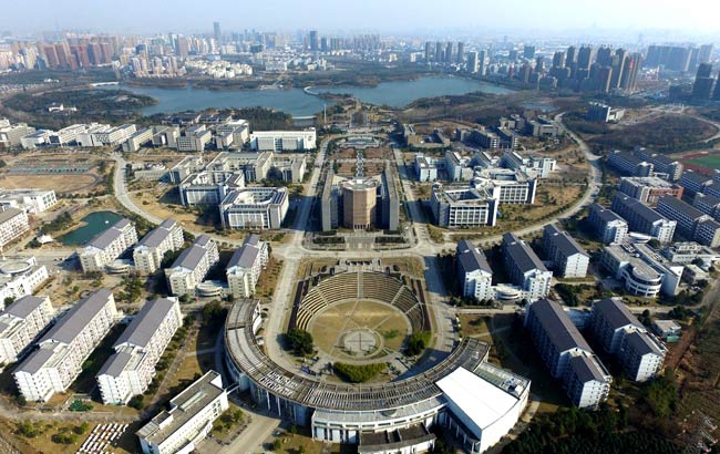 新华网安徽航拍:鸟瞰冬季合肥经开区
