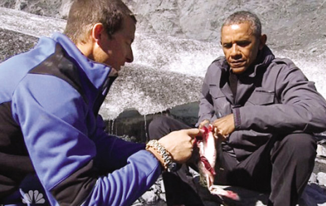 奧巴馬野外求生真人秀吞下三文魚 拒飲自己尿液