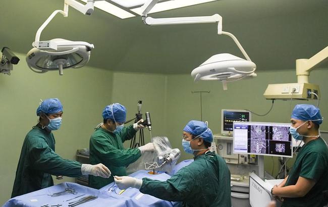“機器人醫生”助力骨科手術