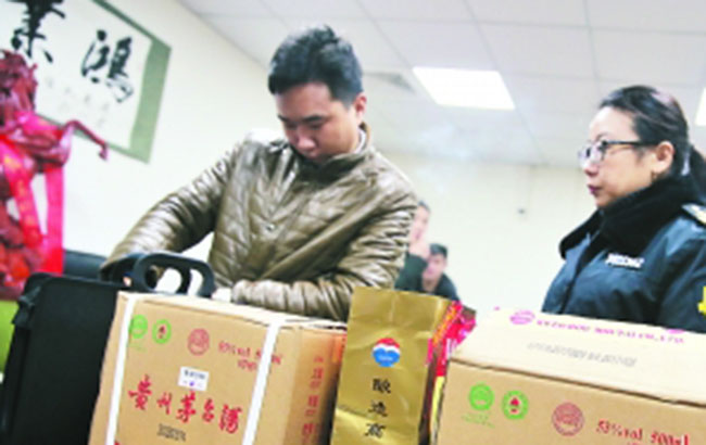 超市買了一箱茅臺 竟全是假酒!