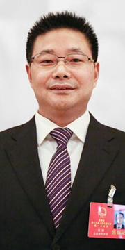 黄韡