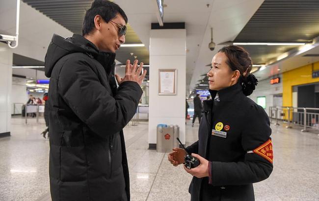 盲人陳德玉的“無縫”回家路