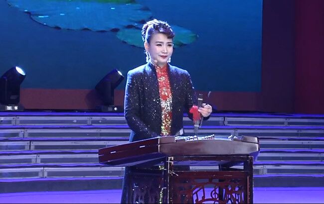 琴書小段:説説咱村新變化