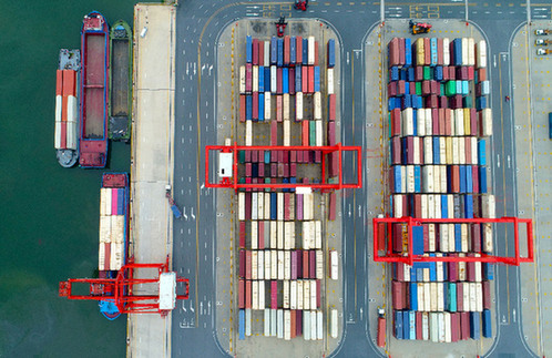 航拍：合肥港国际集装箱码头