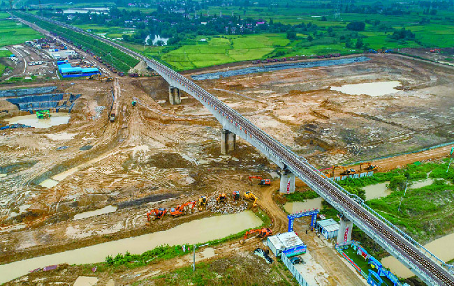 “引江濟淮”施工忙