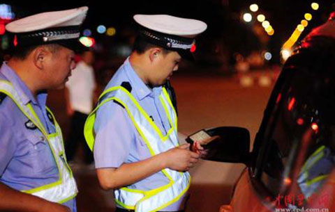 安徽开启新一轮道路交通违法夜查