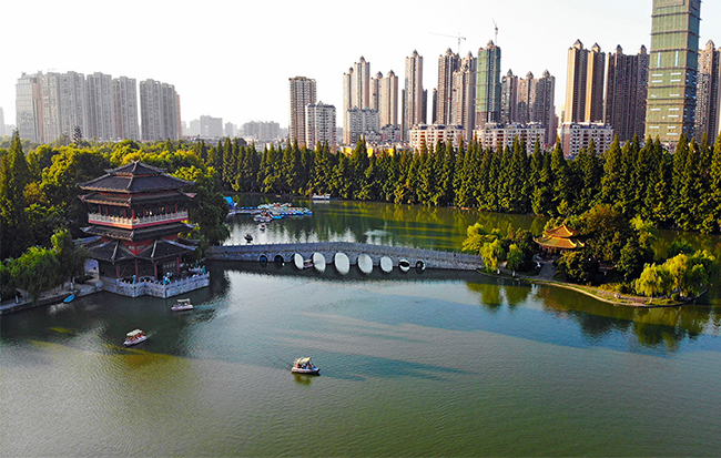 航拍:飛閱合肥“母親河”