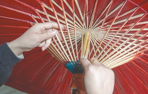 一把油紙傘 傳承百余年