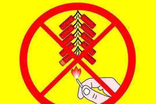 寒夜醉酒路边卧 巡逻救助暖人心