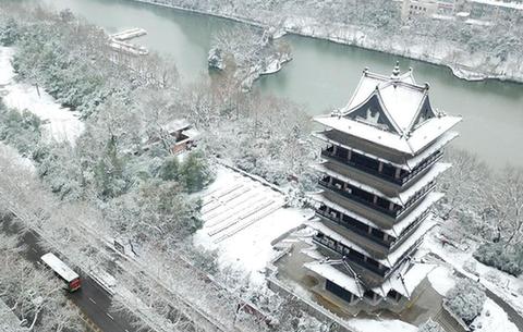 雪落合肥景色美