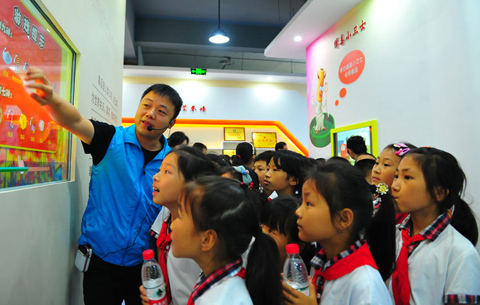 巢湖首個禁毒教育基地揭牌