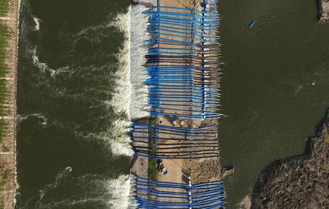 安徽：十八联圩生态湿地蓄洪区开机排涝