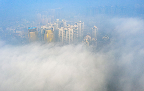 【“飞阅”中国】安徽淮北现平流雾景观