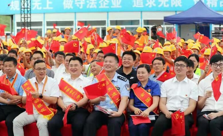 全国总工会文工团慰问演出走进安徽