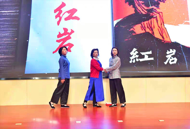 构建党支部红色教育体系，丰富党史学习教育活动载体。