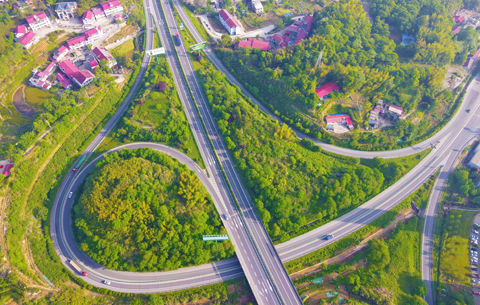 【“飞阅”中国】路畅景美画中行