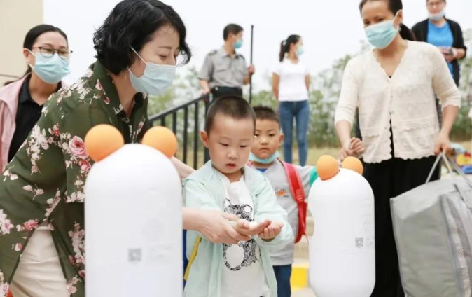 幼有所托，解家长“后顾之忧”