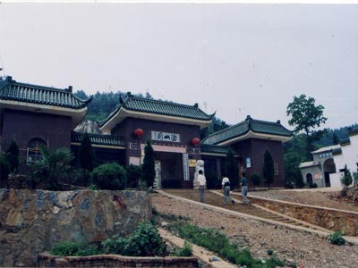 无为县旅游景点——江淮独秀泊山洞